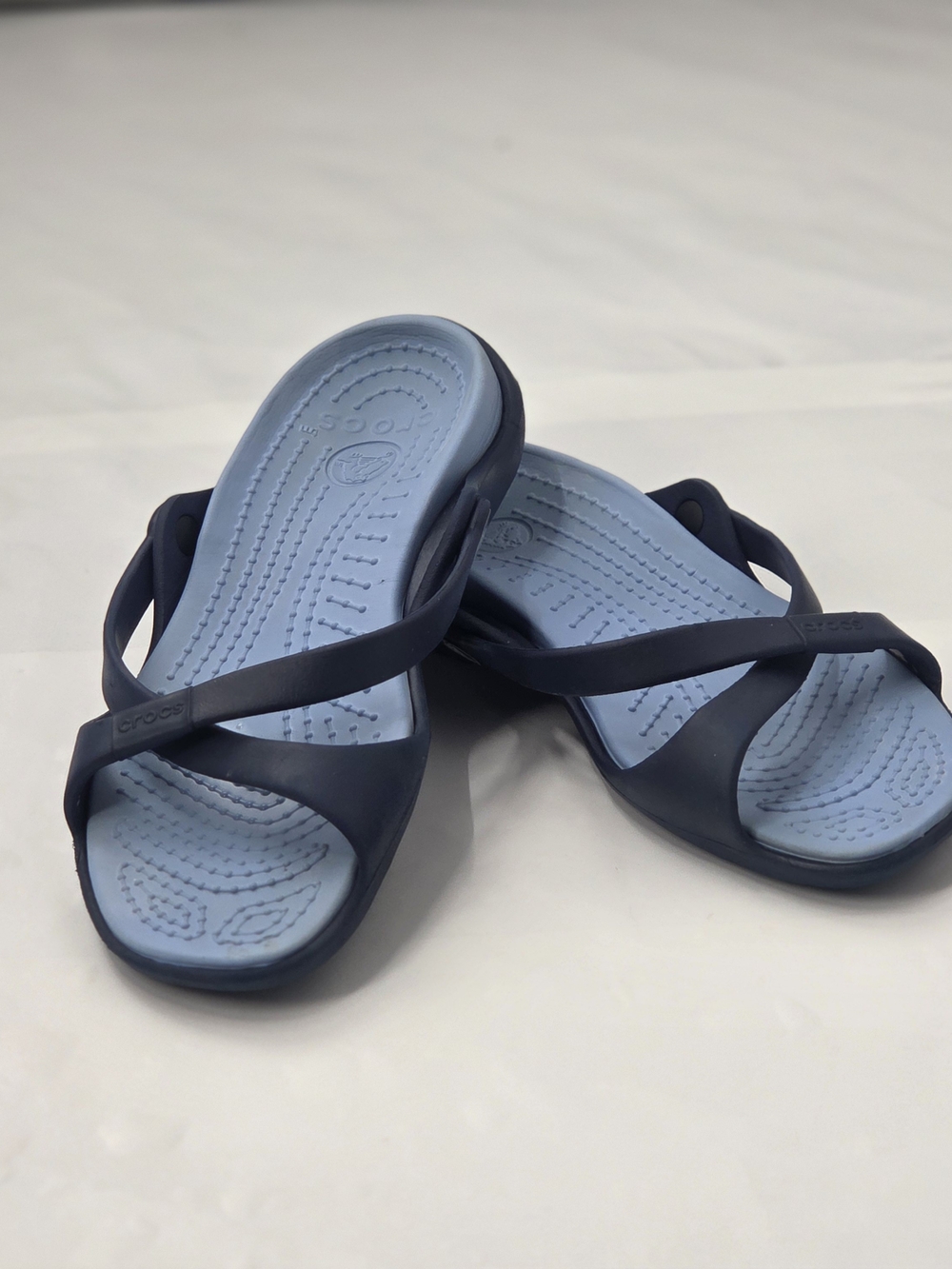 Crocs Meleen Crossband Slide Sandals Navy Ice Blue Women's Size 7